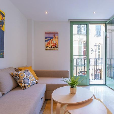 Apartamentos Miraflores มาลากา ภายนอก รูปภาพ