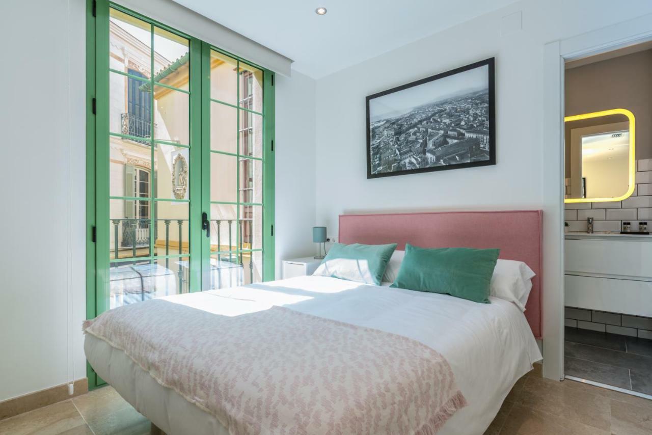 Apartamentos Miraflores มาลากา ภายนอก รูปภาพ