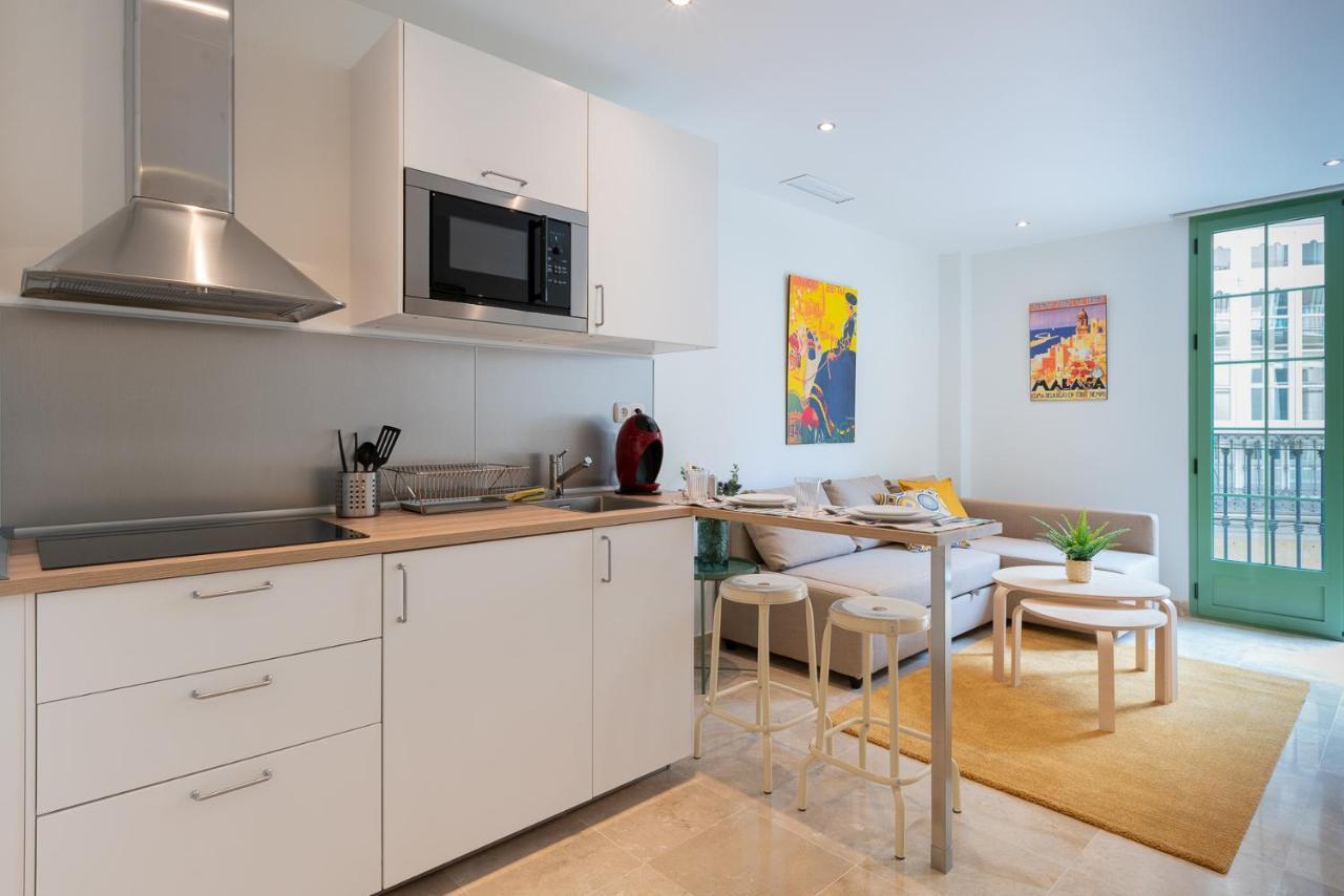 Apartamentos Miraflores มาลากา ภายนอก รูปภาพ