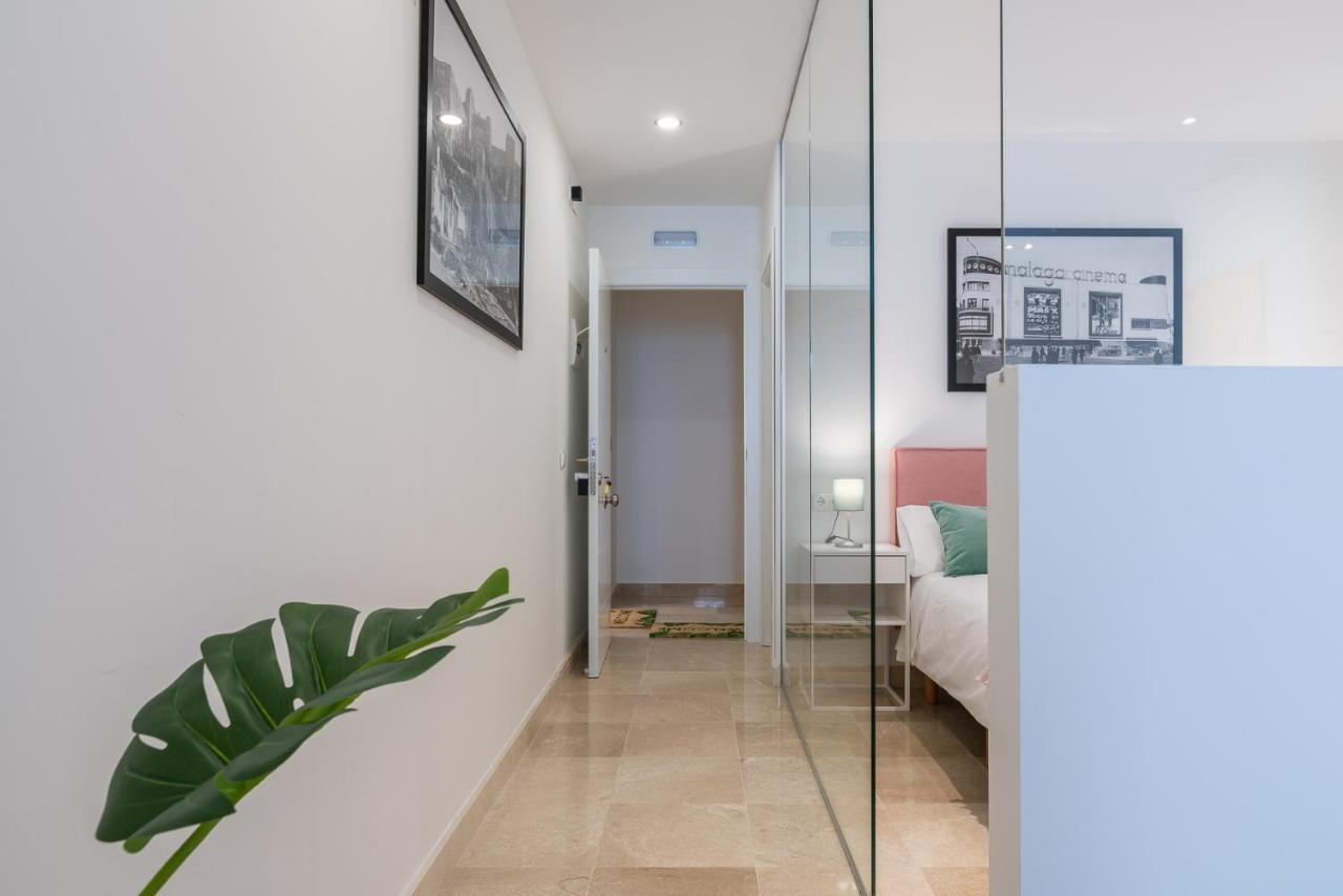 Apartamentos Miraflores มาลากา ภายนอก รูปภาพ