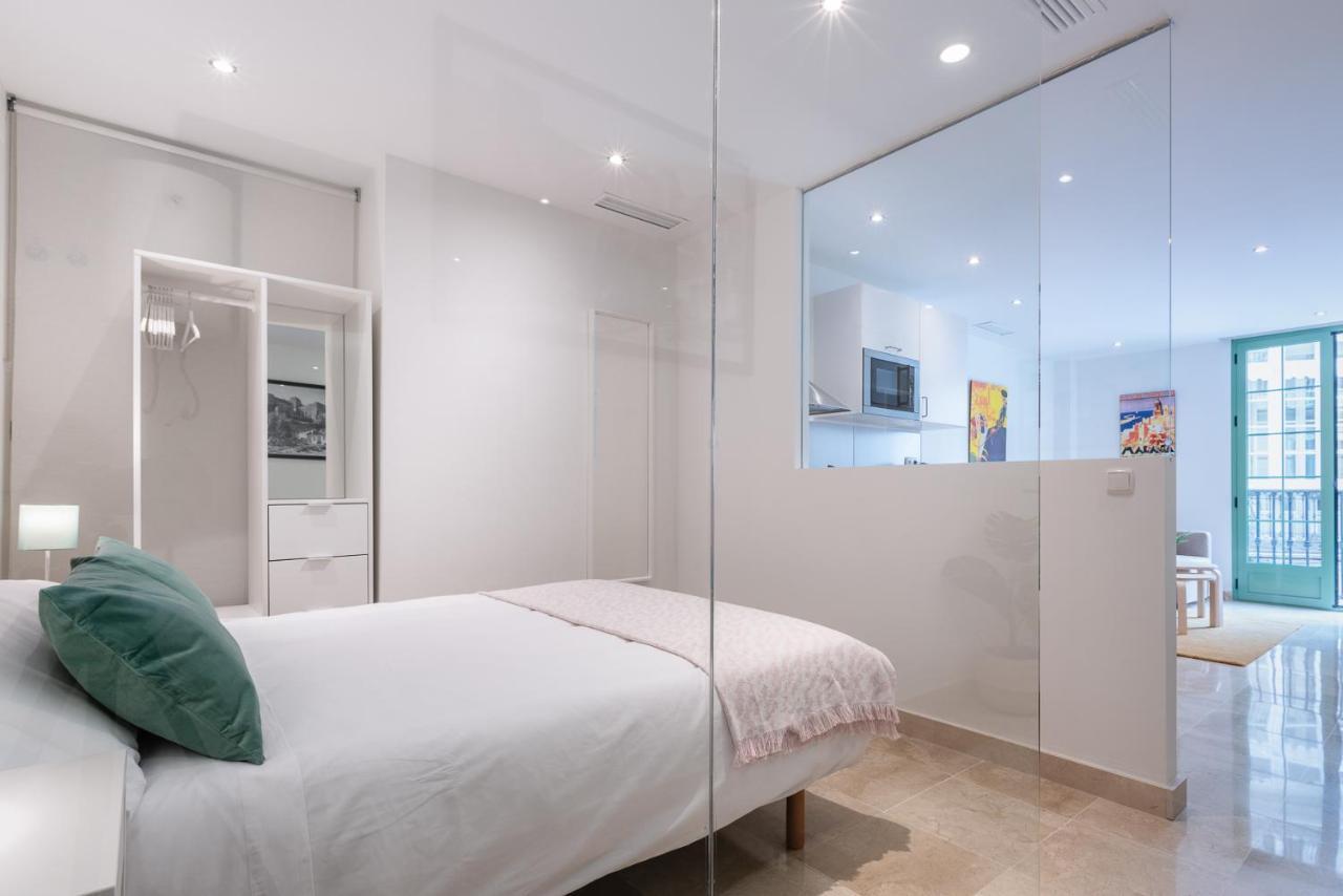 Apartamentos Miraflores มาลากา ภายนอก รูปภาพ
