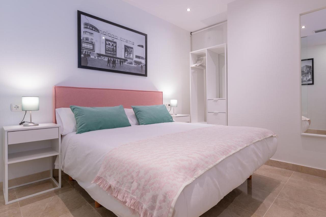 Apartamentos Miraflores มาลากา ภายนอก รูปภาพ