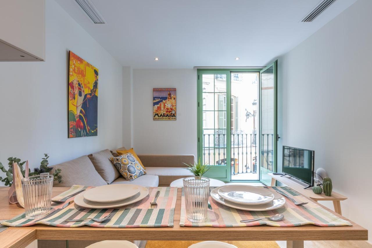 Apartamentos Miraflores มาลากา ภายนอก รูปภาพ